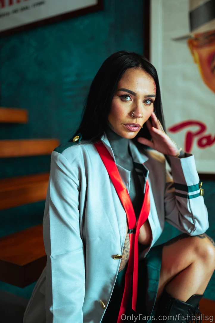 Something wants to say hiiii 