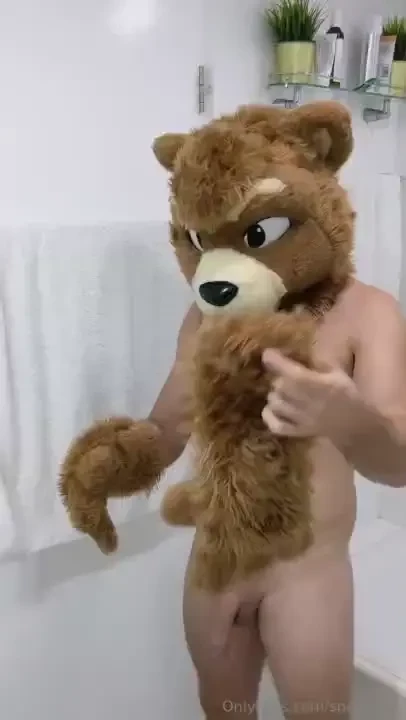 When the heat strikes you go full poodle having a nice jerkoff with 