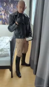 Horny masked leather man getting his load out before going out to find