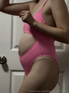 Todays chili stuffing with drinks in my pink swimsuit part 1