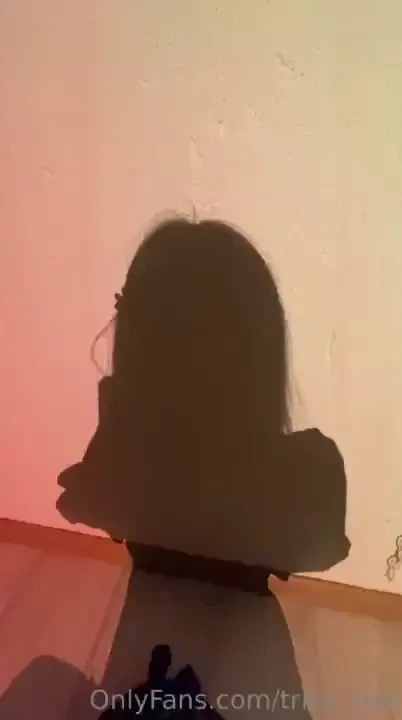 I take off my mask to take your dick in my mouth 