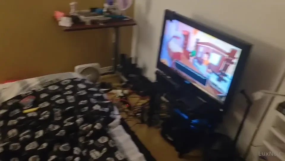 Playing dragon quest monsters it s kinda like pokemon what are you 