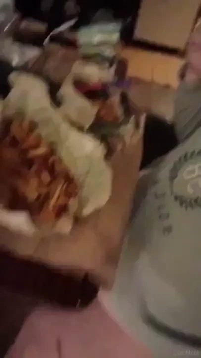 I just wanna doordash everything 