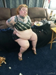 Some stills from yesterday big stuffing clips coming up part 3