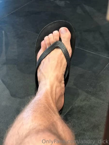 I walked all day my feet need massage and tongue part 1