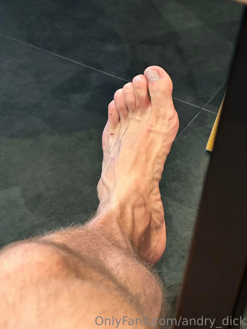 I walked all day my feet need massage and tongue part 2 