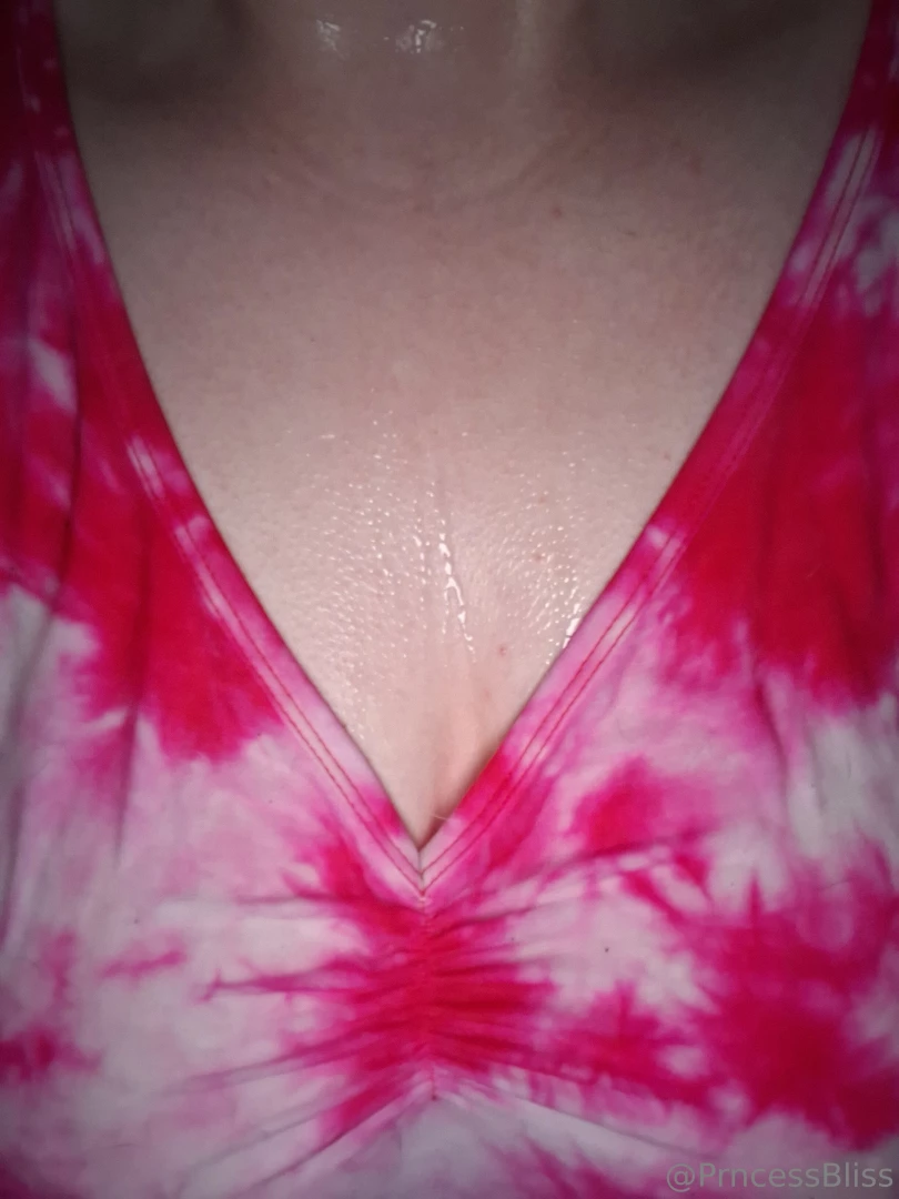 Went out in the rain last week in this shirt and well enjoyed getting part 1 