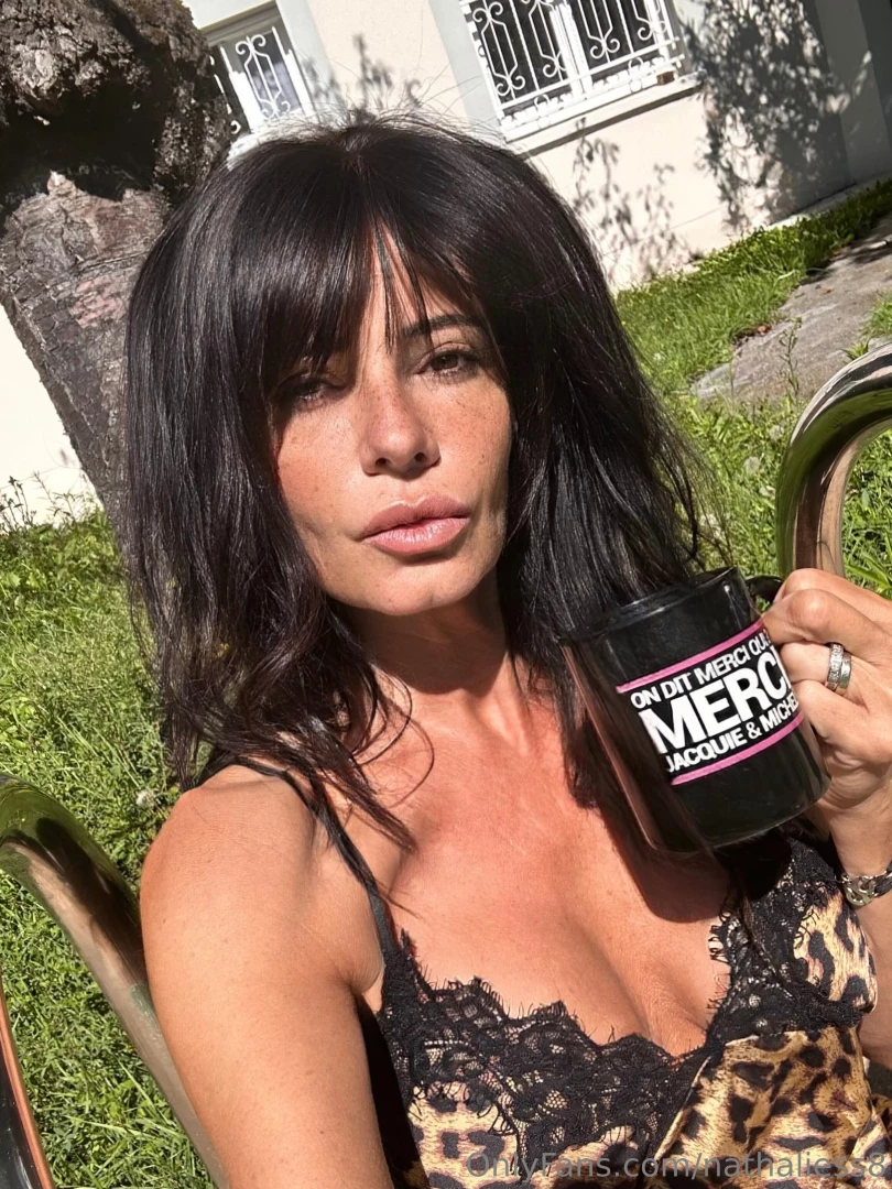 Bonne journ e mes gros seins pour toi part 1 