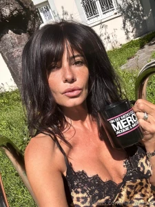 Bonne journ e mes gros seins pour toi part 1