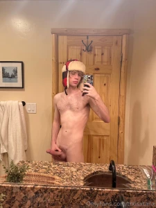 A couple more days left of my little vacation are you missing me yet part 3