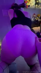 My partner made me cum all over myself meanwhile getting spanked and part 1