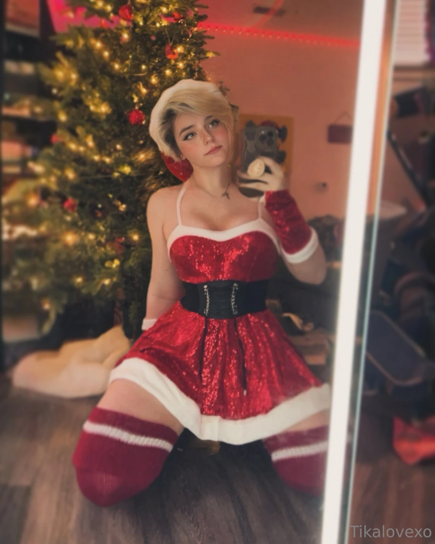 Merry christmas here s something special i made for you watch me cum 