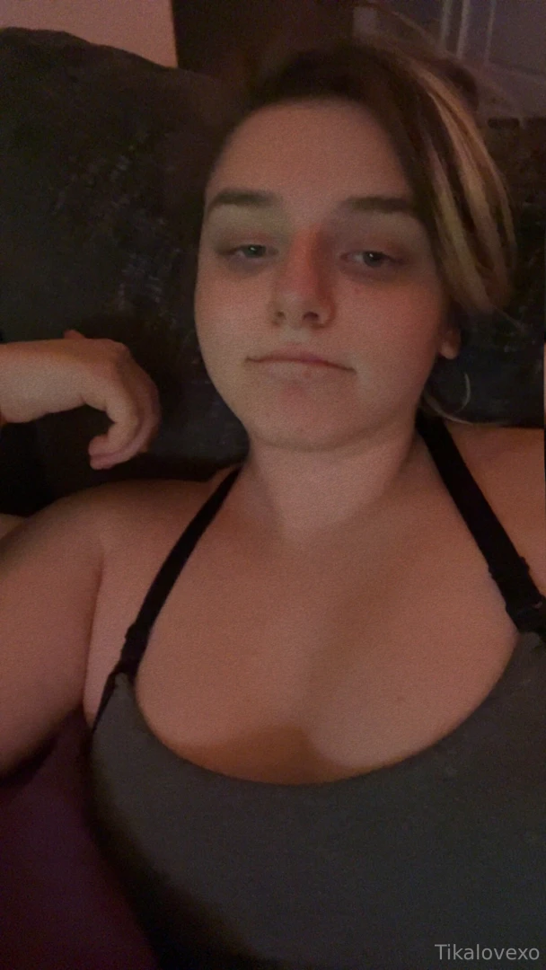 Check your dm if you like tittie pics 