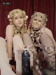 These demon nyphs enjoy rubbing your dick with their feet 2 minutes of