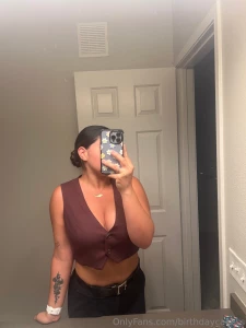 How do yall like my new top