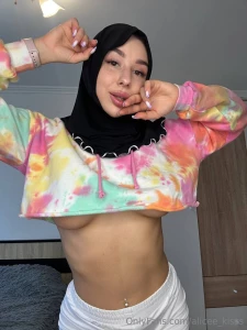 A woman s beauty is more than just an attractive appearance it is a