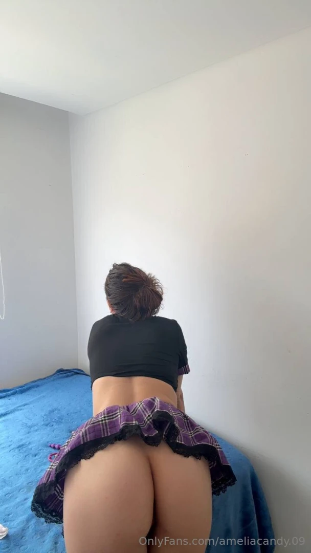 Look at me like i m your favorite fantasy 