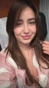 Alexxxa_venus she loves vulgarity and everything related to sex she is part 3