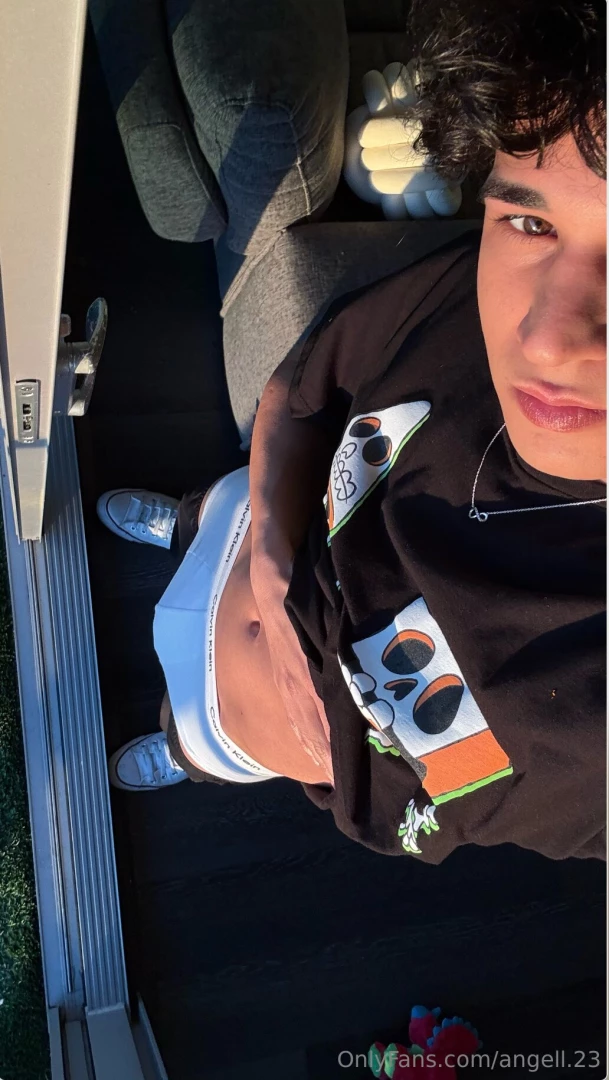 Just tryna quench your thirst baby 