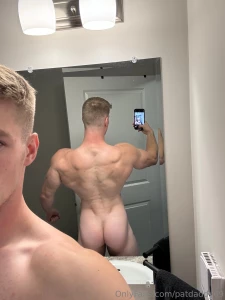 My back is looking huge part 1