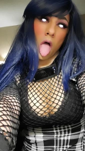 Last weeb pics for now part 3