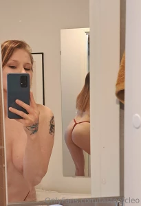 Playing hide and seek with my butt