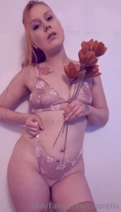 How would you romance me