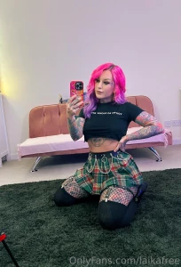 My main page is 70 off right now www onlyfans com itslaika