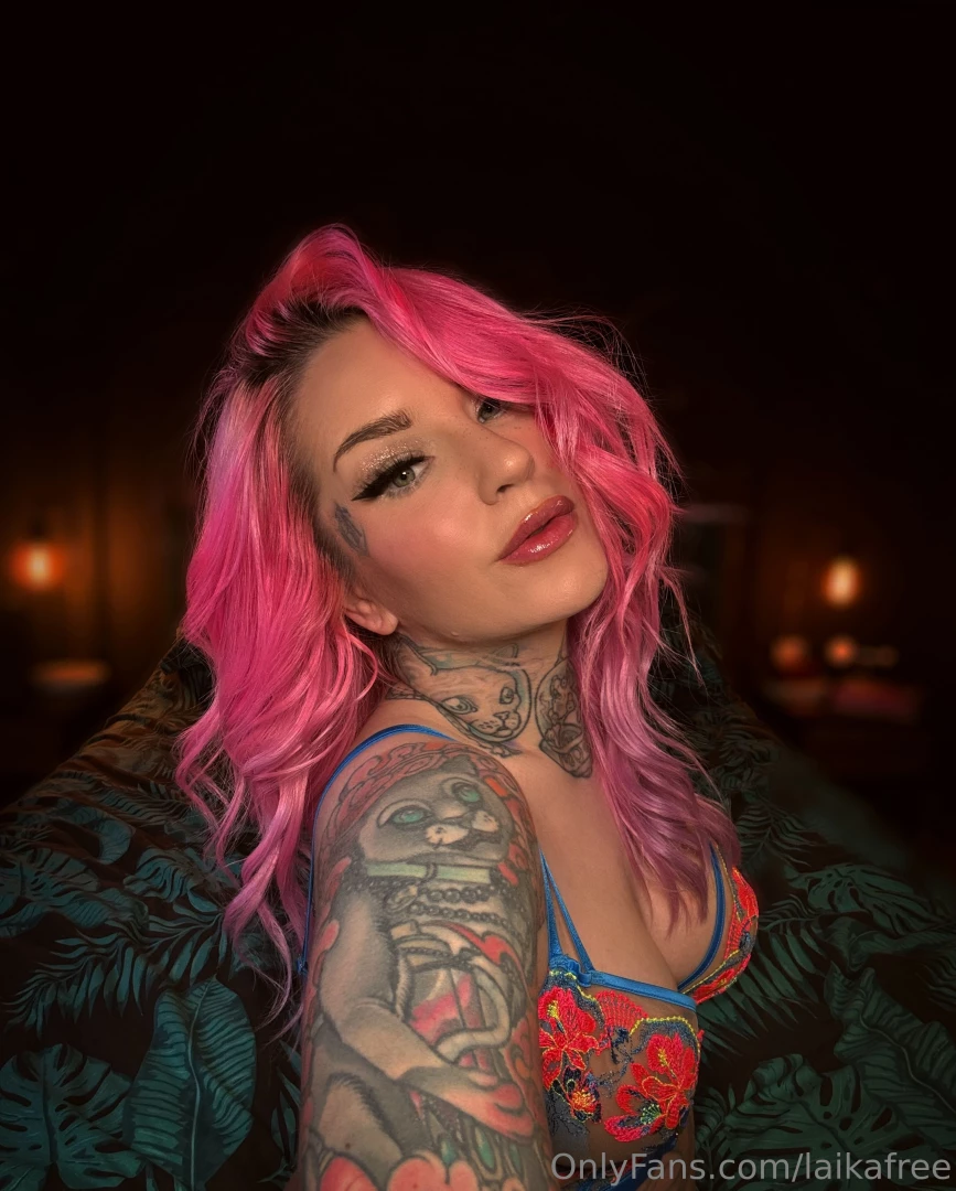 Top 5 fave things to do in bed 