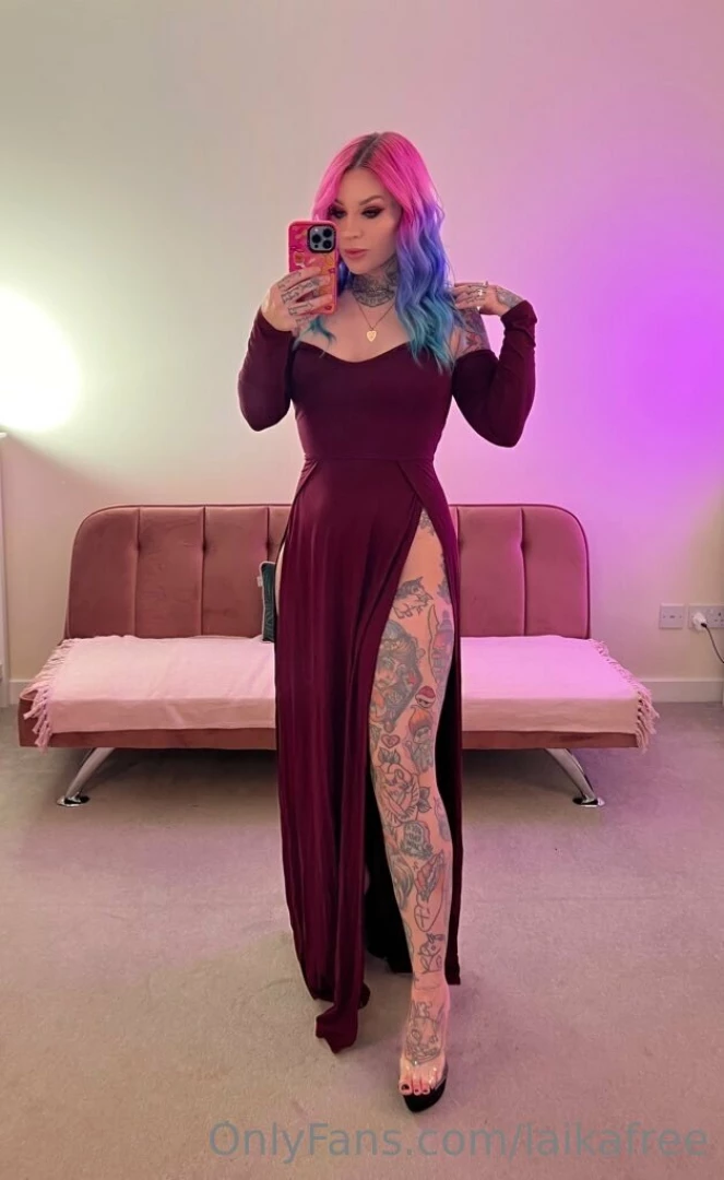 I m feeling like a goddess in my new dress do you like it 