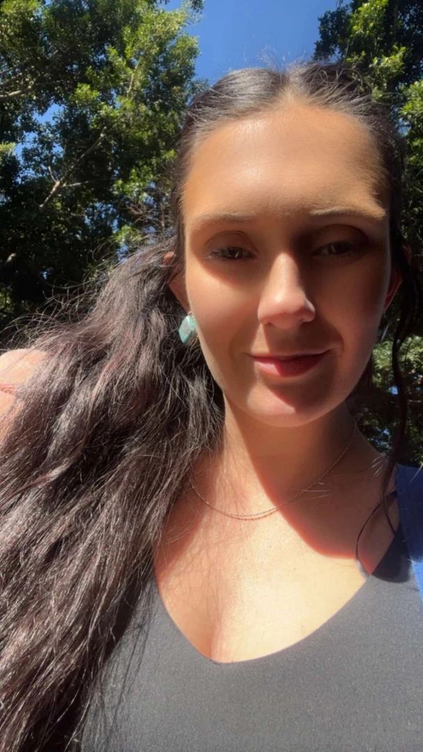 I love being a good slut for you all so i m going to run a little 