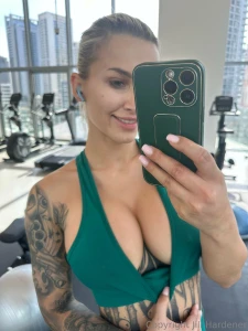 Don t get distracted we have to keep on training