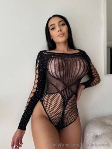 Arianavargasxo loves to shake in orgasm when she play with her tight part 81