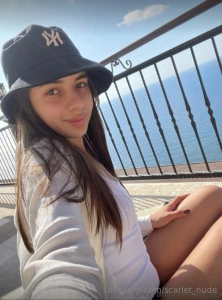 Free subscription only today desire_livi she s so kinky for her age part 132