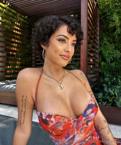 Jus wanted to get up close and personal on it