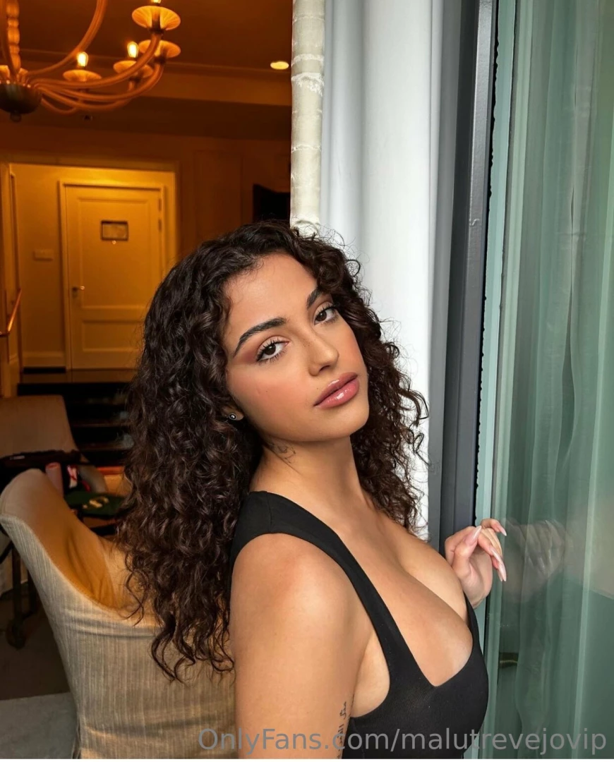 Jus wanna look at u like this 