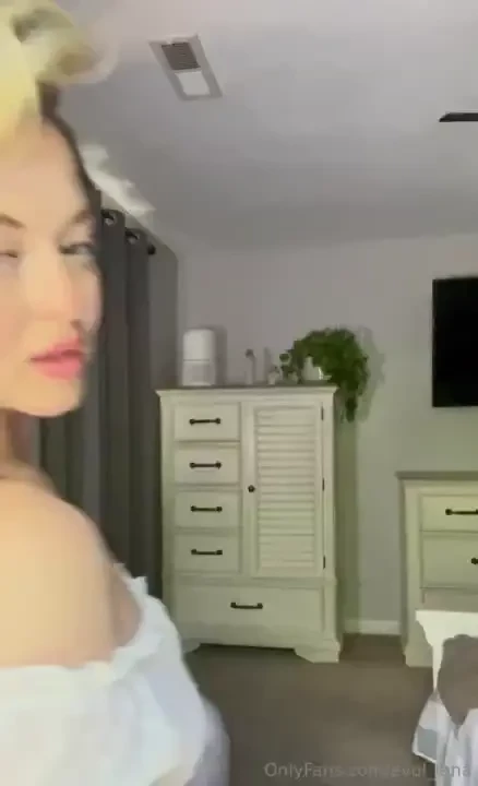 Follow me to your inbox 