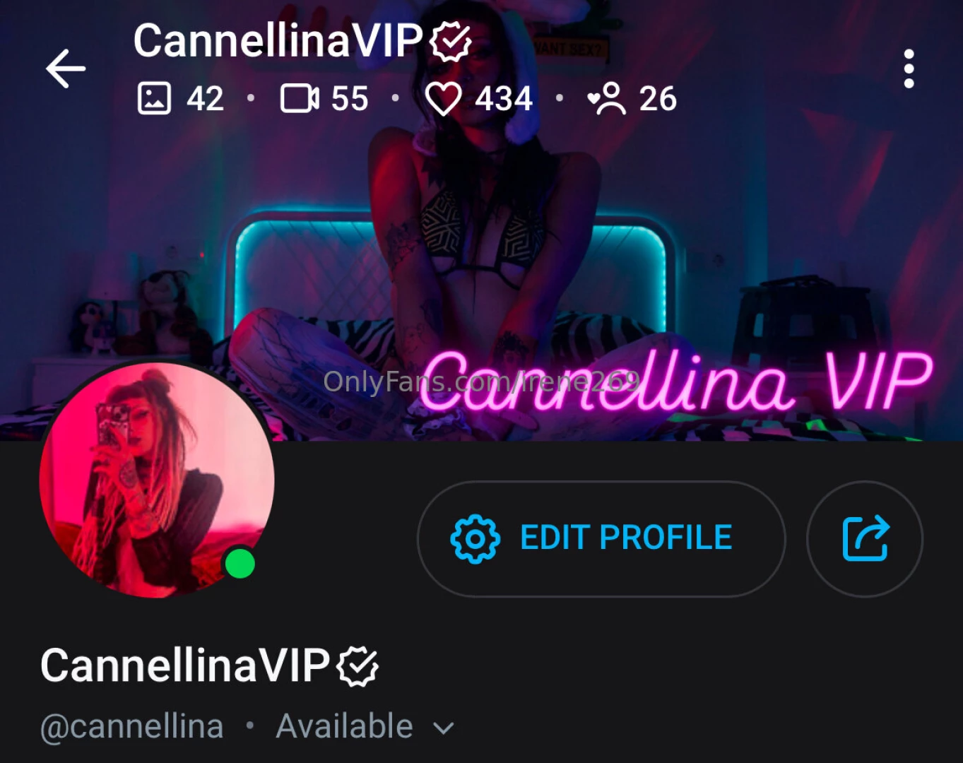Ciao tesoro ti aspetto nel mio profilo vip con un sacco di contenuti 
