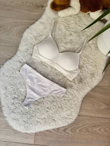 My day was pretty good i spent most of my time lazing around the house