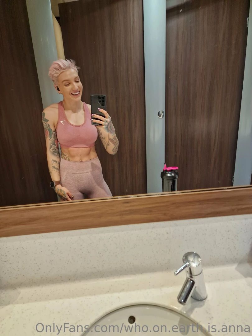 Must think i m cute or something 