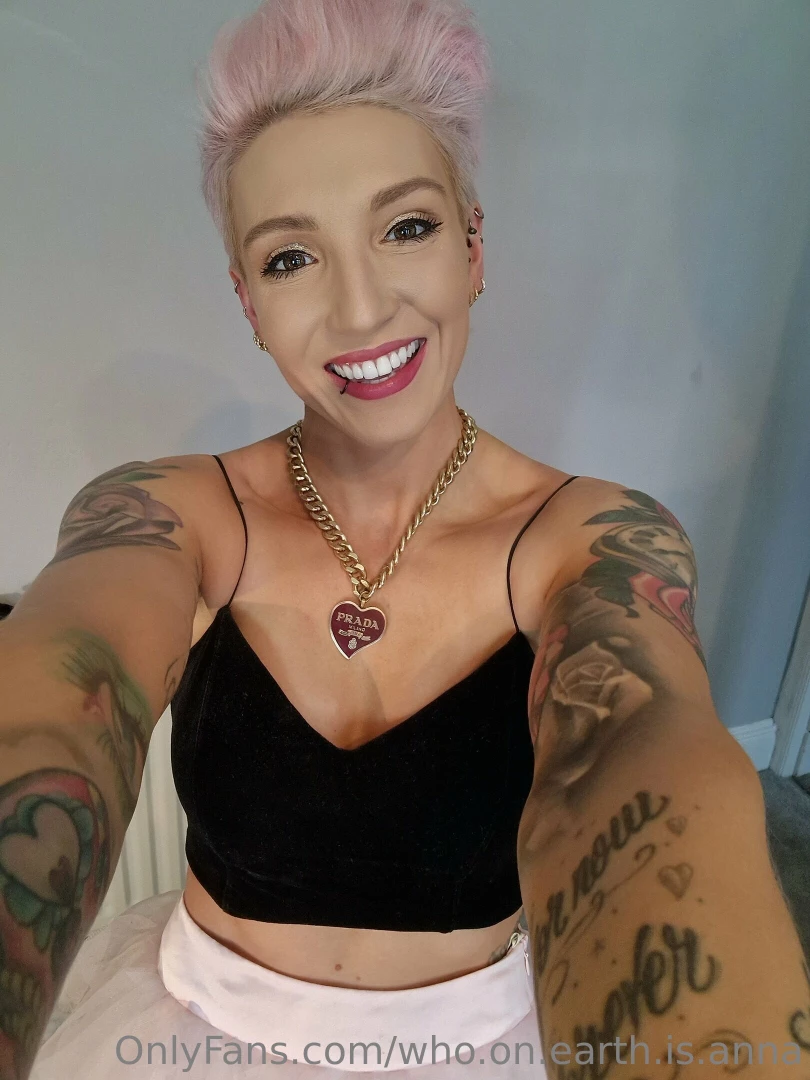 Ya gal was out on the town last night for the grand total of 1 hour i 