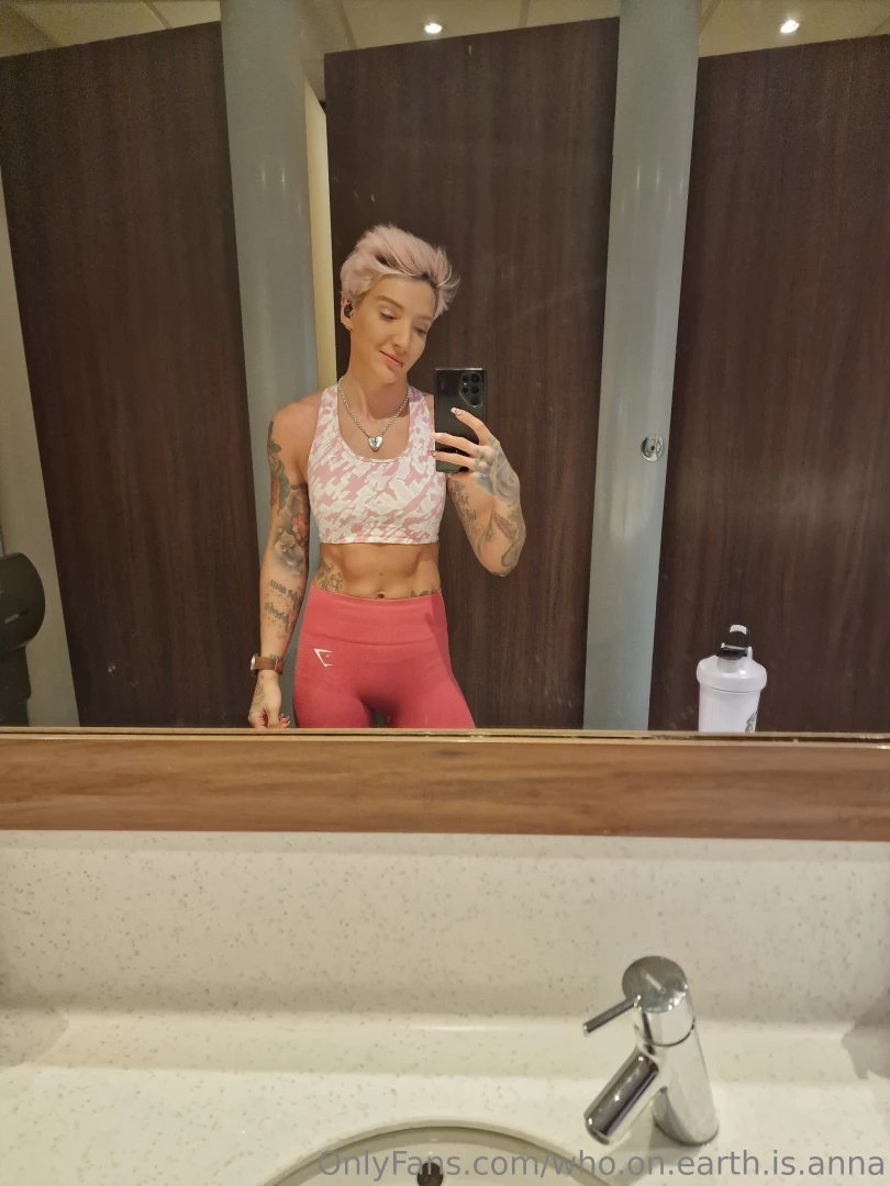 You lot getting sick of the same back drop yet 