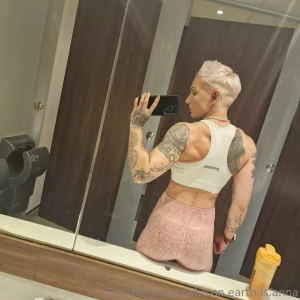 And just like that poomf the mullet is gone