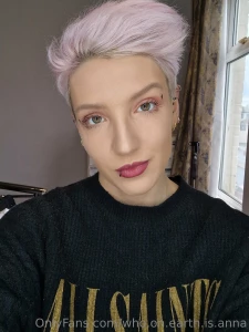 One minute it s 15 the next minute it s raining and storming how do i