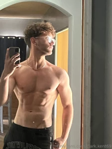 Text me for ass content i know u wanna see my right hole