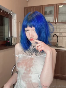 Opps i m so sloppy i accidentally spilled my juice on my shirt now we