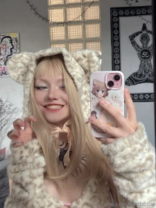 Rrrr someone call the zoo a wild cutie just escaped
