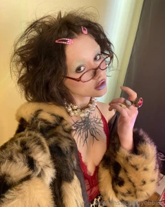 Today s look if barbie hooked up with the joker part 1