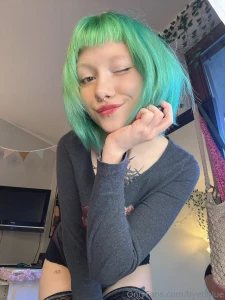 Don t be sad i want the gray clouds to clear over your head