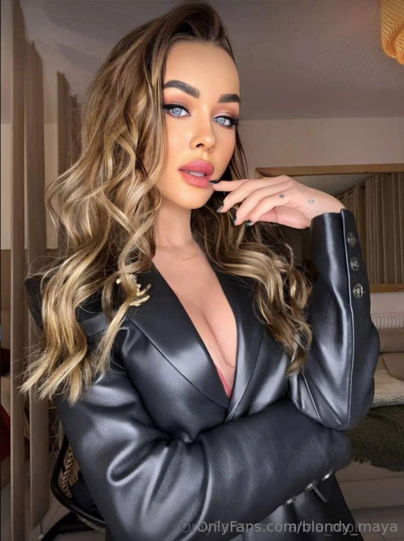 She anna_mommyx is ready for your cock this pussy anna_mommyx needs a part 771 